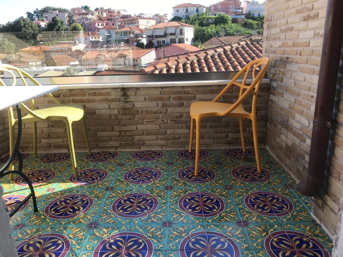 Leda Suites Parga Exterior foto